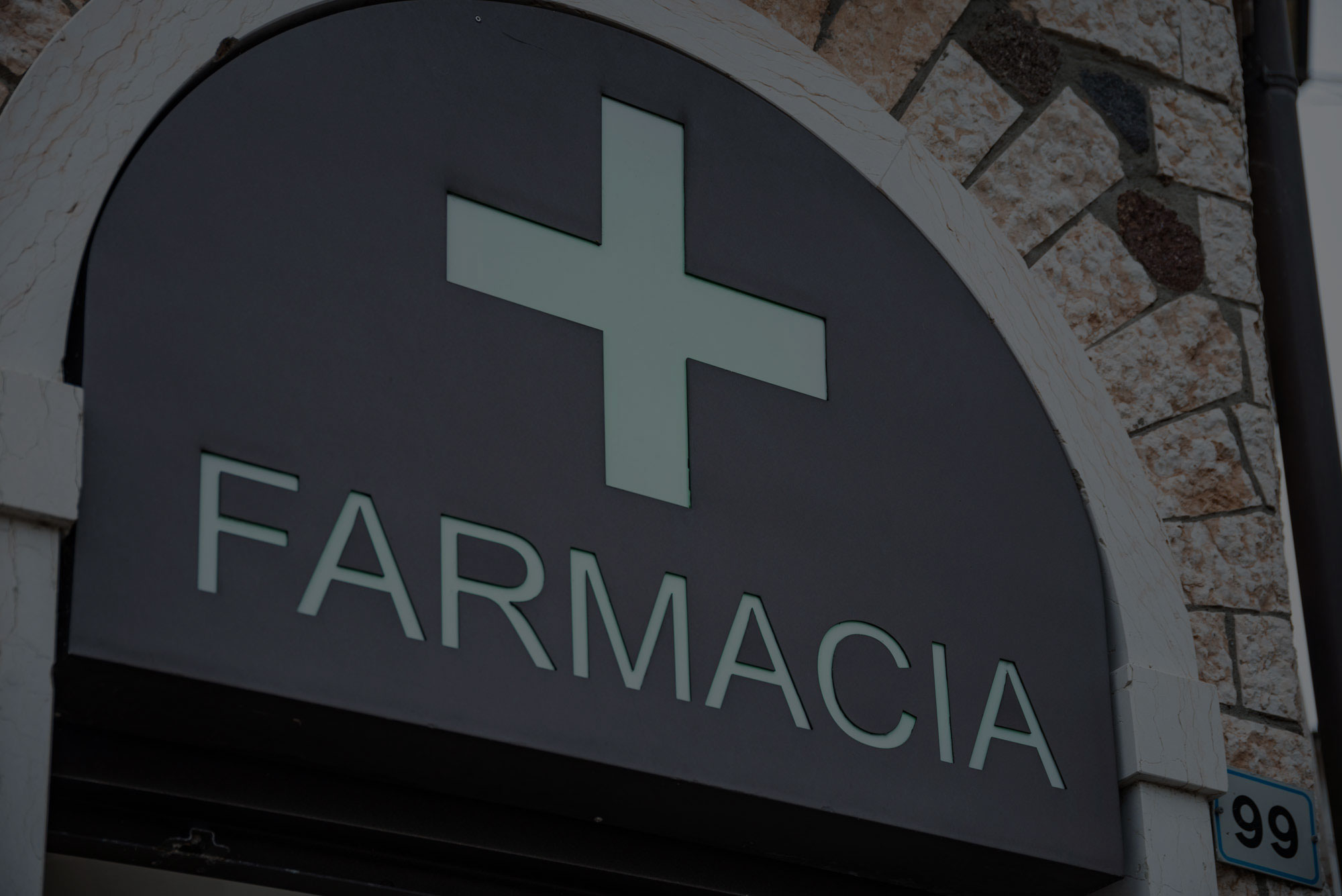 farmacia-cavalcaselle-apoteke-farmacy-Ponti-Monzanbano-Sirmione-Pacengo-Lazise-Salionze-Valeggio-Castelnuovo-del-Garda-Peschiera-del-garda